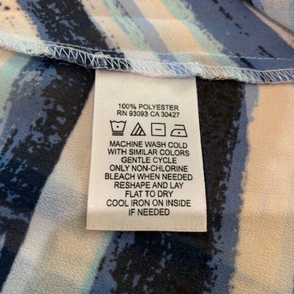 Zozo 3/4 Sleeve Draped Top Size XL - Picture 5 of 5